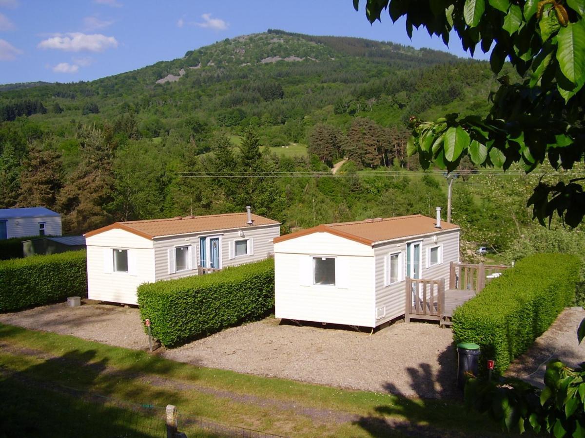 Camping " Le Grun De Chignore" Vollore-Ville Room photo